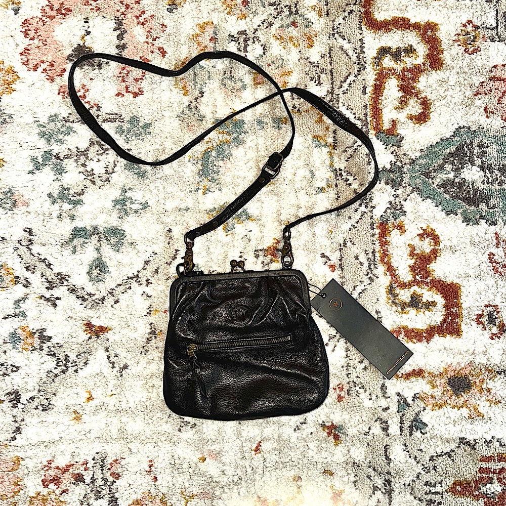 NWT, black Wanderers Travel Co. crossbody